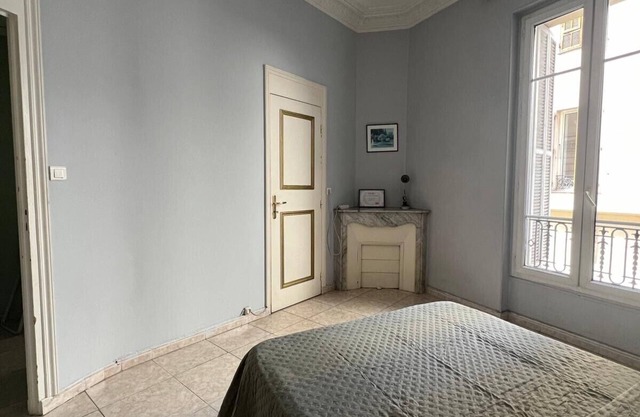 SPACIOUS T5 APARTMENT NICE CENTER