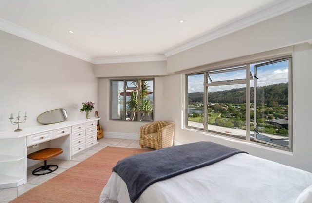 Spacious villa with amazing views