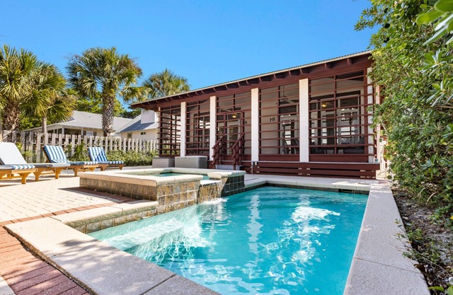 Special Purpose - 2 Bedrooms, 2 Bathrooms, Private Pool with 2 beach cruisers
