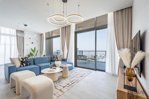 Spectacular 4BR Penthouse with Assistant Room in Hameni Tower, JVC by Deluxe Holiday Homes