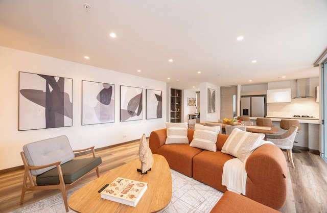 Spectacular & Brand new 3BR Apt Close to Provenza with pool and gym.