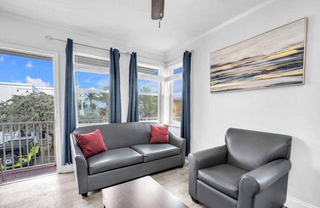Spectacular Ocean View Corner Apartment!