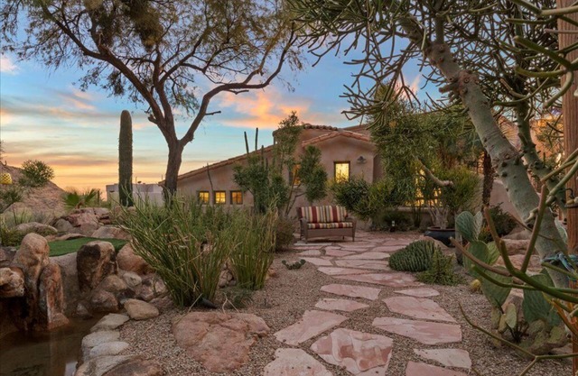 Spectacular Peaceful Property with Stunning Panoramic Views!