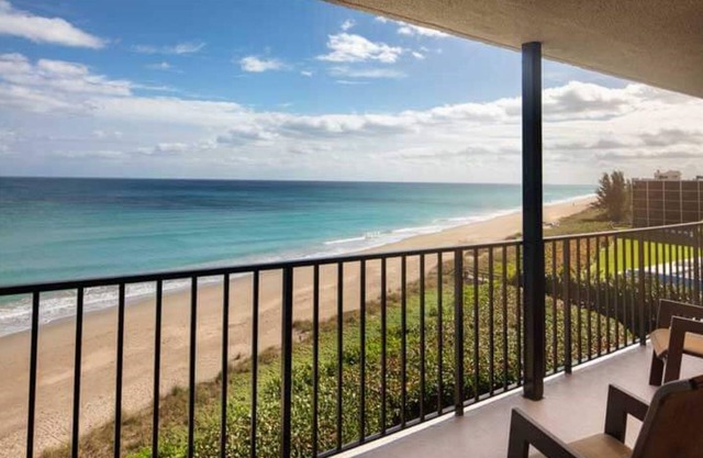 Spend New Years on the Beach 12/28/2024 - 01/04/2025