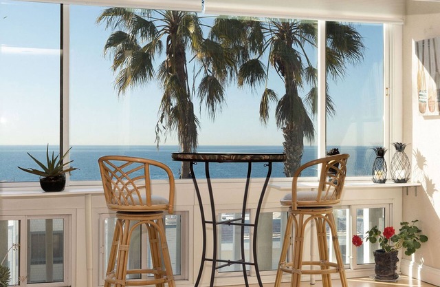 Spend the Holidays at the Beach! 2BR oceanfront condo with pools and more!