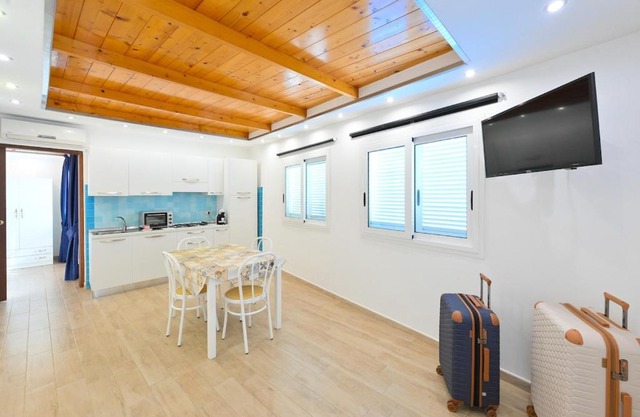 -Spiaggia dei Maronti a 20 MT- Nuova Casa d'Élite