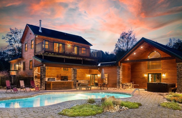 Springwater Lodge is in a central location for your fall wine tour!