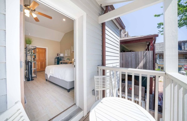 St. George Studio Retreat + Parking by RPG
