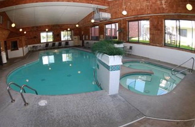 St. Ignace Budget Host Inn