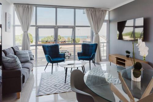 St Tropez Beachfront 108