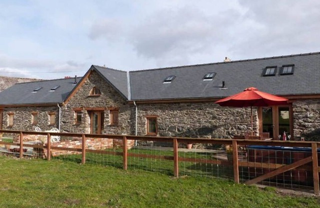 Stabal Llew Coch in the beautiful Bala