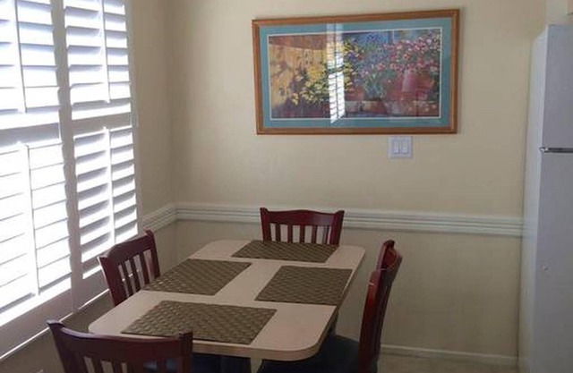 Stagecoach/Closest Resort