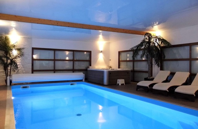 STANDING VILLA NEAR THE SEA