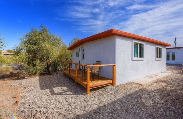 Star Gaze in the Calming Desert