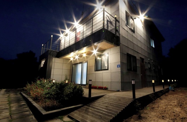 starlighthouse is familyroom