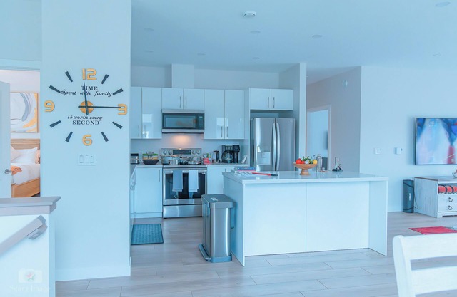 Starz at Night - luxurious suite near halifax airport