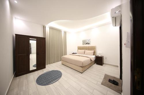 Stay easy Obhur - ستاي ايزي