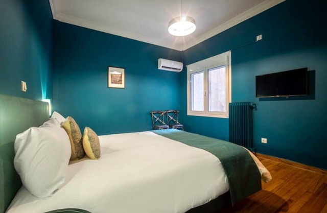 "stay-in-art", Central Athens Comfy Cultural Flat 3is