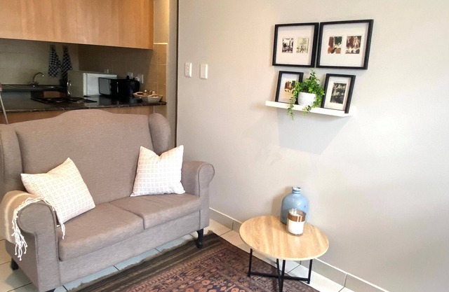 Stay on Main, In the Heart of Paarl!