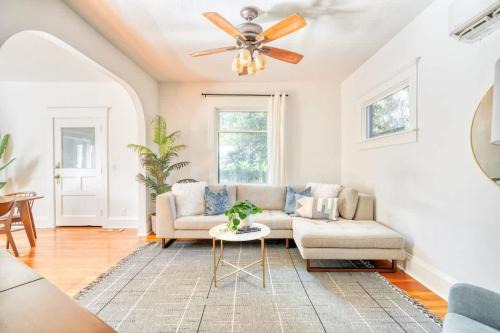 Stay Portland - The Garden Cottage on Garfield - 91 WalkScore