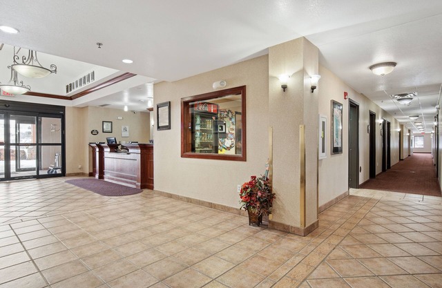 Stay USA Hotel & Suites