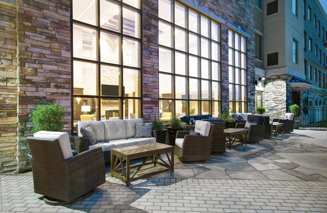 Staybridge Suites Sterling Heights - Detroit by IHG