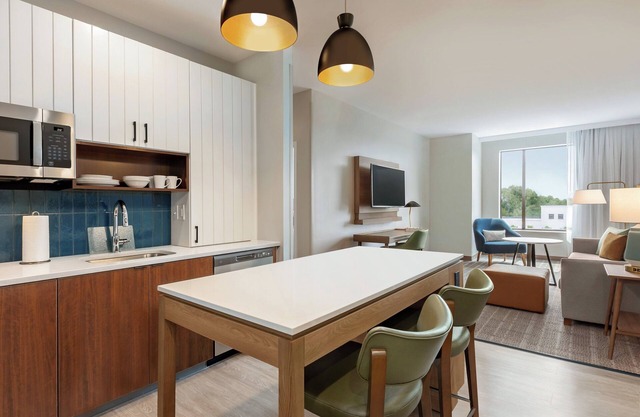 Staybridge Suites Boston - Burlington by IHG