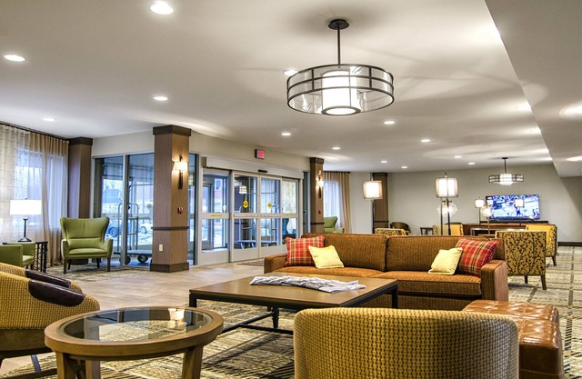 Staybridge Suites Marquette by IHG