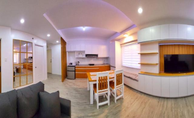 Staycation in Somerset for 6 - Near Alabang