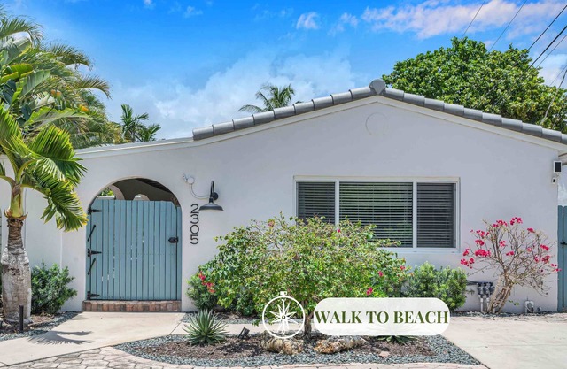Steps from Beach/Quaint Cottage/Hot Tub/Surf Key/H0MES
