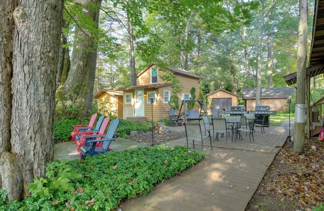 Steps to Chautauqua Lake: Cozy Cottage w/Patio
