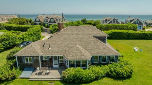 Steps to Nauset Beach Private Yard