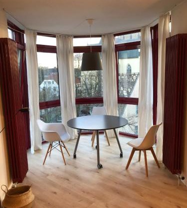 Stilvolle helle Wohnung im Zentrum