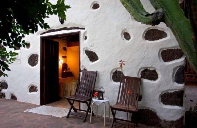 Stone house El Palmeral del Valle