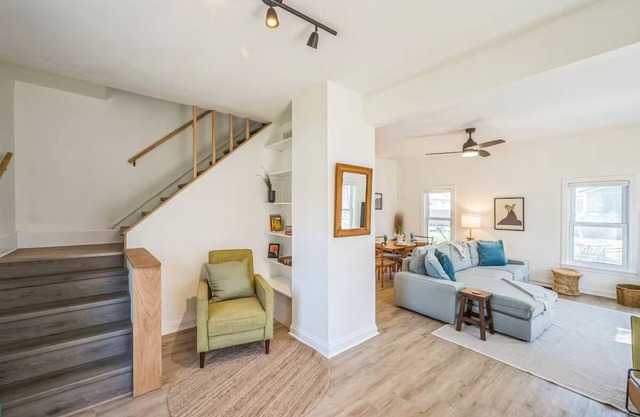 Stone's Throw Lake House