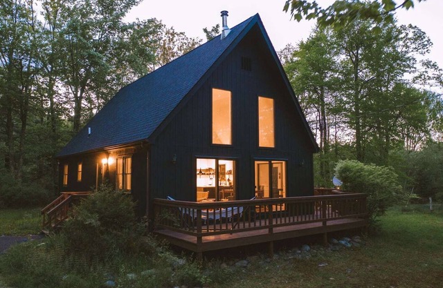 Stony Kill Cabin: A-Frame Kerhonkson Getaway with Modern Kitchen & Firepit