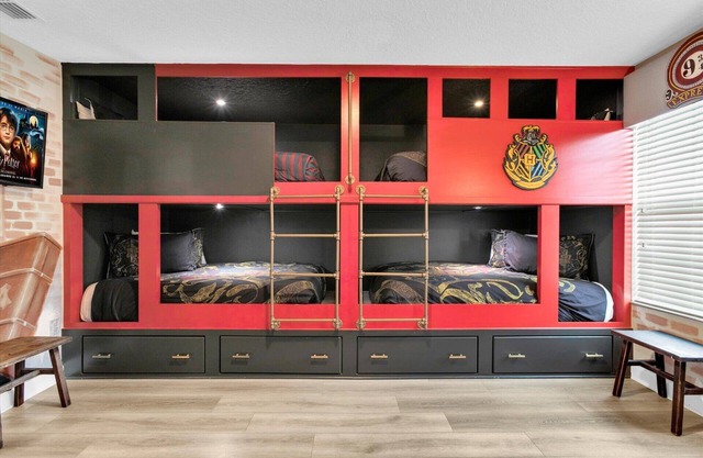 Storey Lake Resort 5 Bedroom Pool Home with Themed Rooms