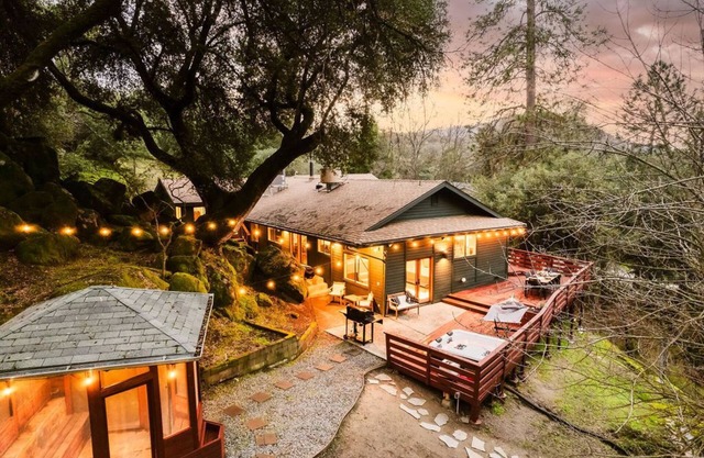 Stream House Oakhurst