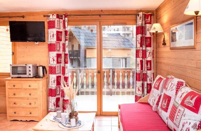 Studio 4 Pers. avec Balcon, Résidence Les Chalets de Praroustan, Pra Loup 1500 - FR-1-504-367