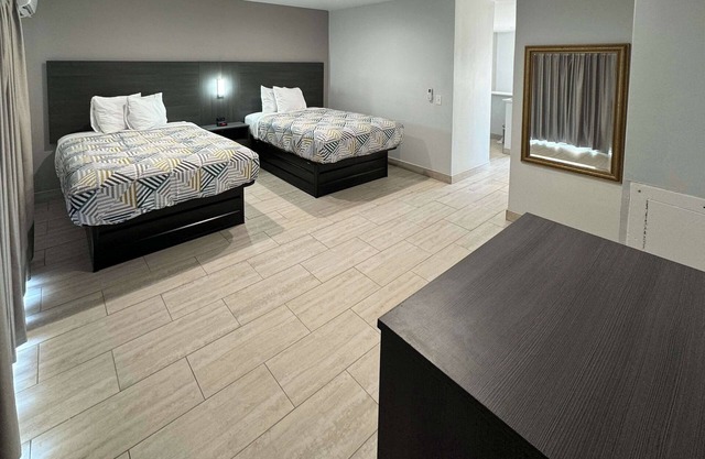 Studio 6 Englewood, FL