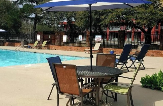 Studio 6 Hammond, LA – I12 – I55