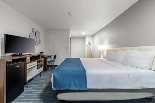 Studio 6 Suites Flagstaff AZ