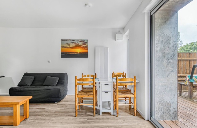 Studio Abygaelle with Terrace – Comfort and Tranquility in Lège-Cap-Ferret