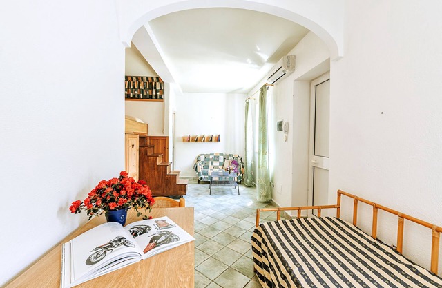 STUDIO APARTMENTS FOREST 33 SURROUNDED BY GREENERY