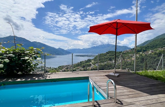 Studio apartment "Casa Elisabetta" with swimming pool