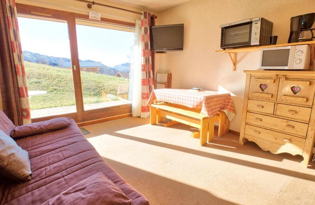 Studio calme avec terrasse jardin et parking - 4 pers. - FR-1-505-11