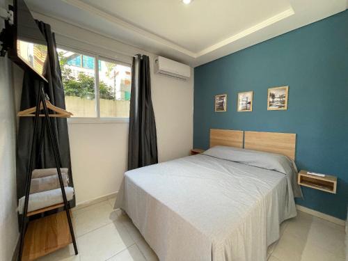 Studio coladinho da Praia de Canasvieiras c/AC
