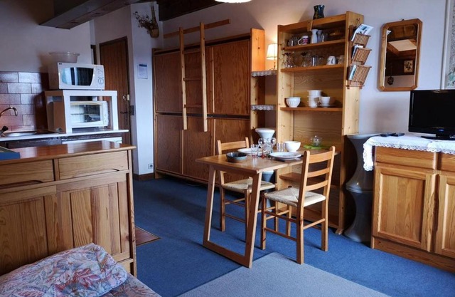 Studio ensoleillé à Notre-Dame-de-Bellecombe, proche pistes, balcon, parking, casier à ski, 4 pers. - FR-1-595-28