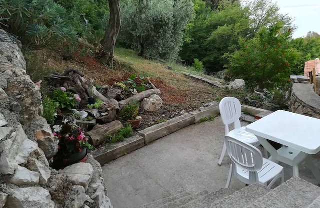 Studio flat with terrace and sea view Beli, Cres (AS-22435-b)