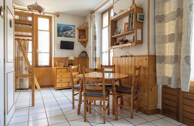 Studio in the center of St Gervais village with balcony